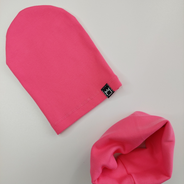 CZAPKA Z KOMINEM RÓŻ MIMI