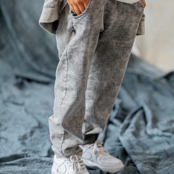 SPODNIE BOYFRIEND JEANS BLACK NUNU