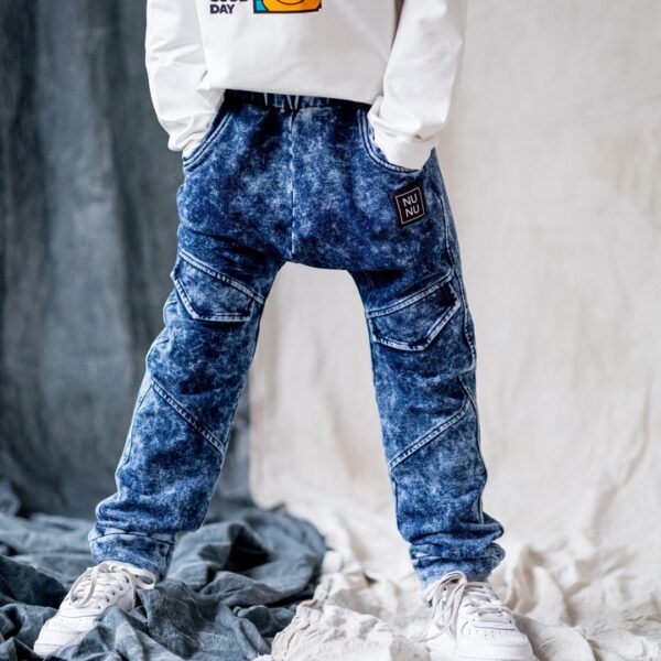 SPODNIE JOGGERY DEKATYZOWANE JEANS BLACK PATKA NUNU